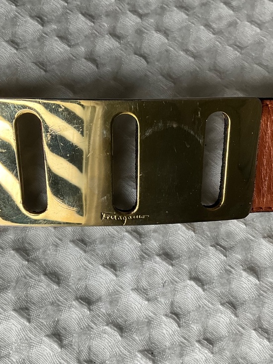 Authentic Salvatore Ferragamo Belt – Size Small (34\